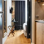 Bed & Breakfast Porta 20 Boutique Leiria