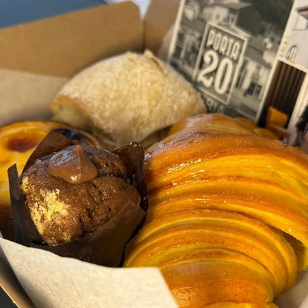 Porta 20 Boutique לייריה