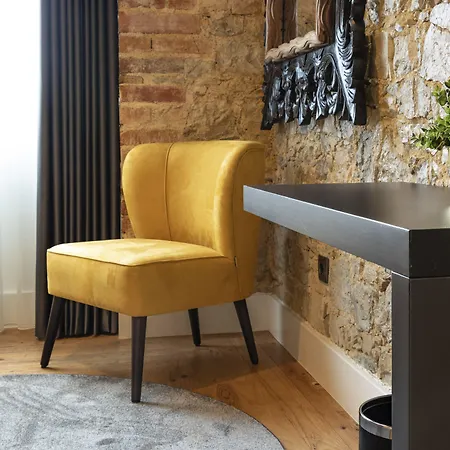 Porta 20 Boutique לינה וארוחת בוקר 4*