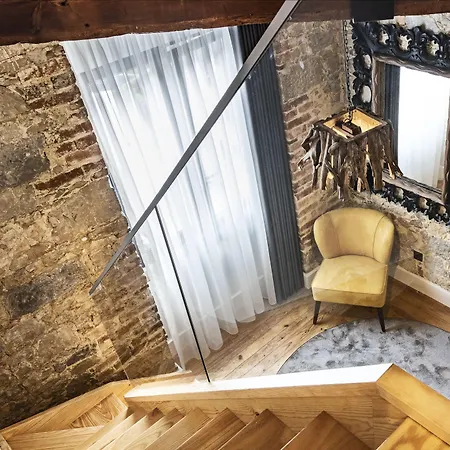 Porta 20 Boutique לינה וארוחת בוקר