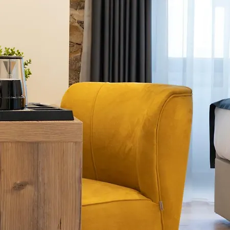 לינה וארוחת בוקר Porta 20 Boutique 4*