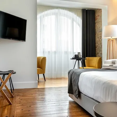 Porta 20 Boutique לינה וארוחת בוקר 4*