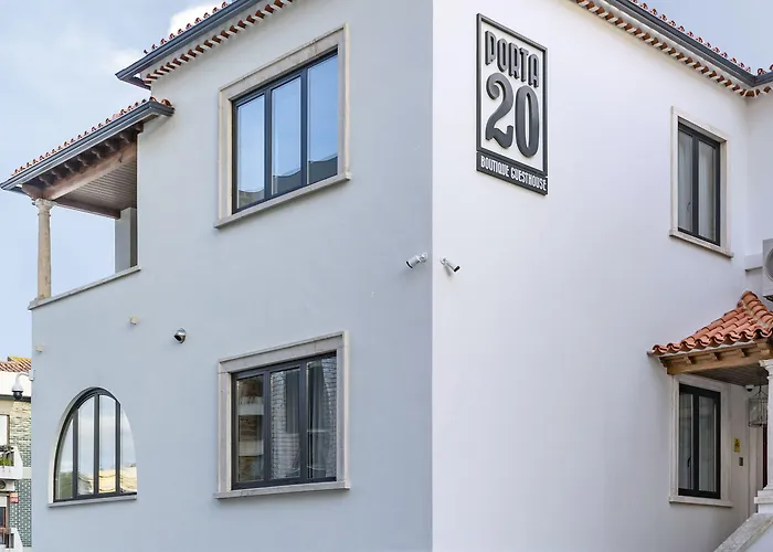 Porta 20 Boutique Лейрия