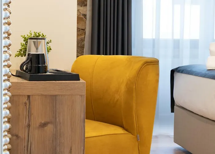 Frühstückspension Porta 20 Boutique 4*